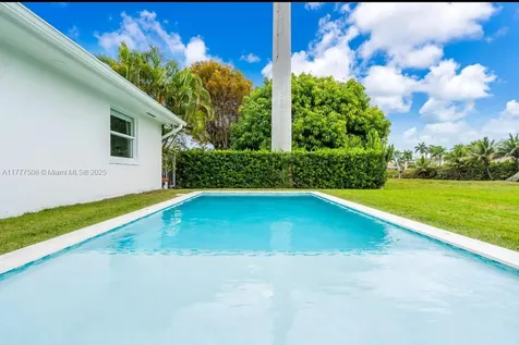 8430 SW 83rd Street Miami FL 33143