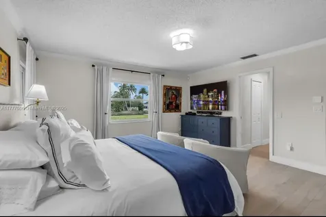 8430 SW 83rd Street Miami FL 33143