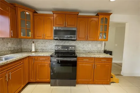 20101 NW 81st Court Hialeah FL 33015