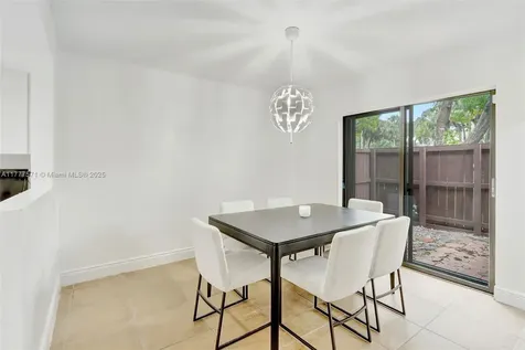 6619 SW 116th Place Miami FL 33173