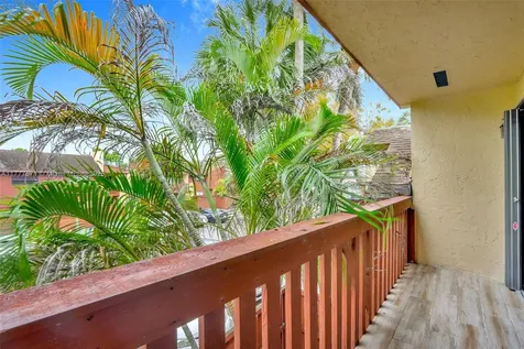 6619 SW 116th Place Miami FL 33173