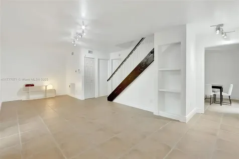 6619 SW 116th Place Miami FL 33173