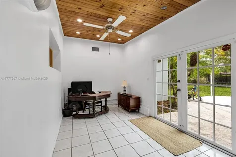 64 NW 19th Street Homestead FL 33030