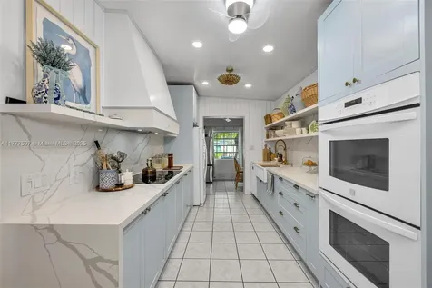 64 NW 19th Street Homestead FL 33030