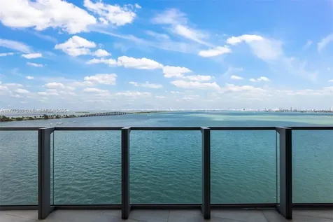 2900 NE 7th Avenue Miami FL 33137
