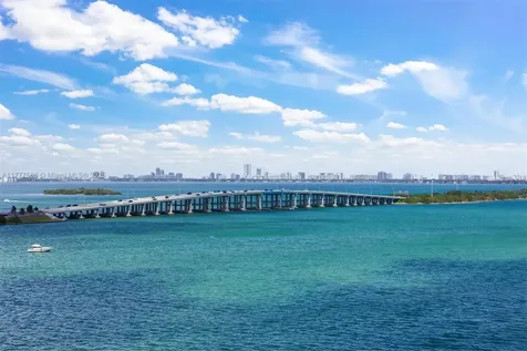2900 NE 7th Avenue Miami FL 33137