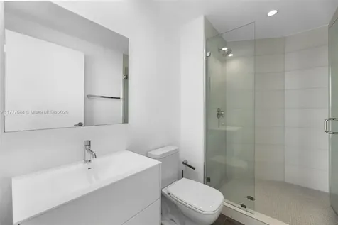 2900 NE 7th Avenue Miami FL 33137