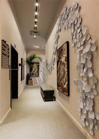 2900 NE 7th Avenue Miami FL 33137