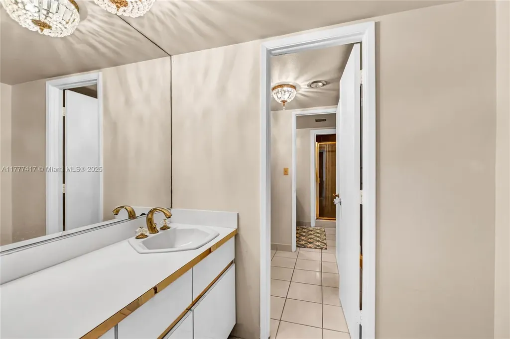 2881 NE 33rd Court Fort Lauderdale FL 33306