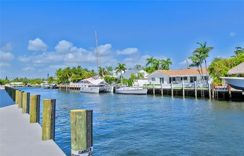 2881 NE 33rd Court Fort Lauderdale FL 33306