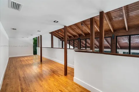 8530 SW 121st Street Miami FL 33156