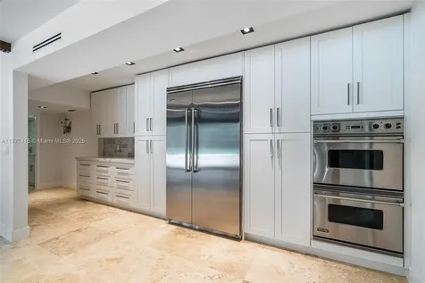 8530 SW 121st Street Miami FL 33156