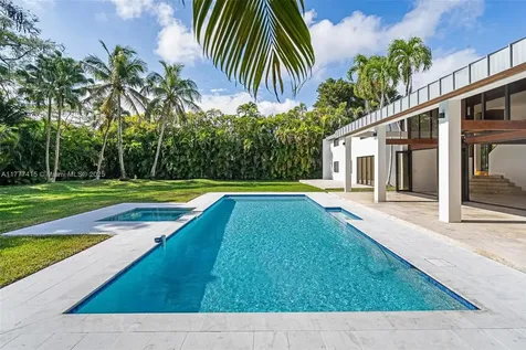 8530 SW 121st Street Miami FL 33156