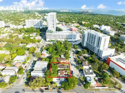 Miami FL 33133