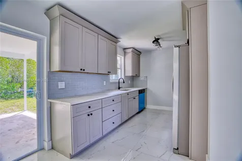 697 Pawnee Street Jupiter FL 33458