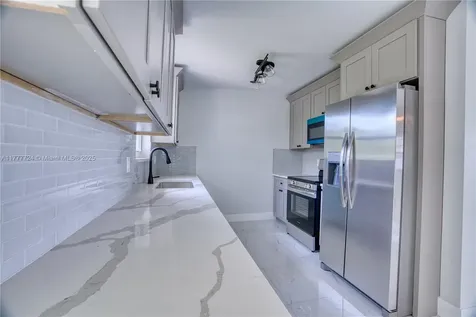 697 Pawnee Street Jupiter FL 33458