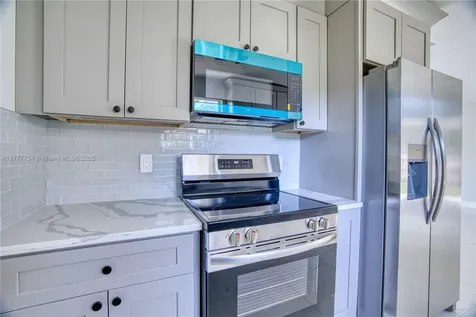 697 Pawnee Street Jupiter FL 33458