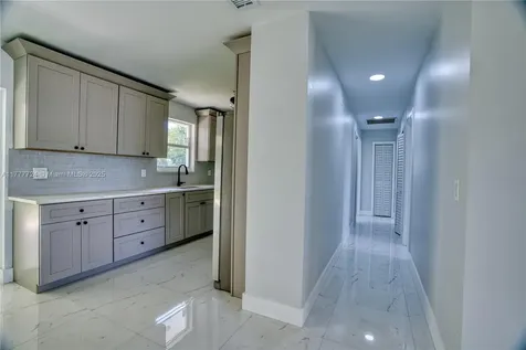 697 Pawnee Street Jupiter FL 33458