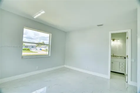 697 Pawnee Street Jupiter FL 33458