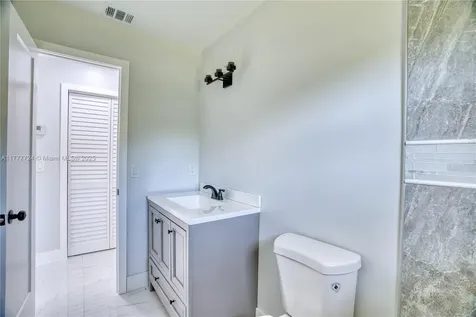 697 Pawnee Street Jupiter FL 33458