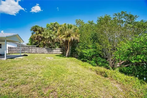 697 Pawnee Street Jupiter FL 33458