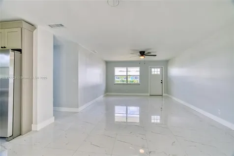 697 Pawnee Street Jupiter FL 33458