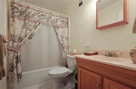 104 W Palmetto Road Lake Worth FL 33467