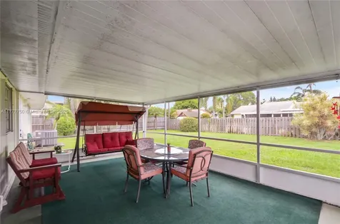 104 W Palmetto Road Lake Worth FL 33467