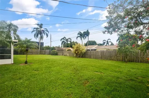 104 W Palmetto Road Lake Worth FL 33467