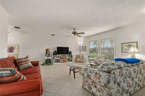 104 W Palmetto Road Lake Worth FL 33467