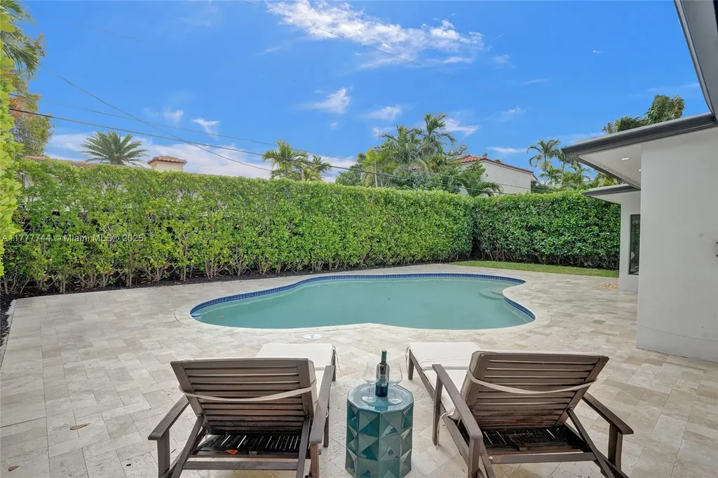 620 NE 17th Terrace Fort Lauderdale FL 33301