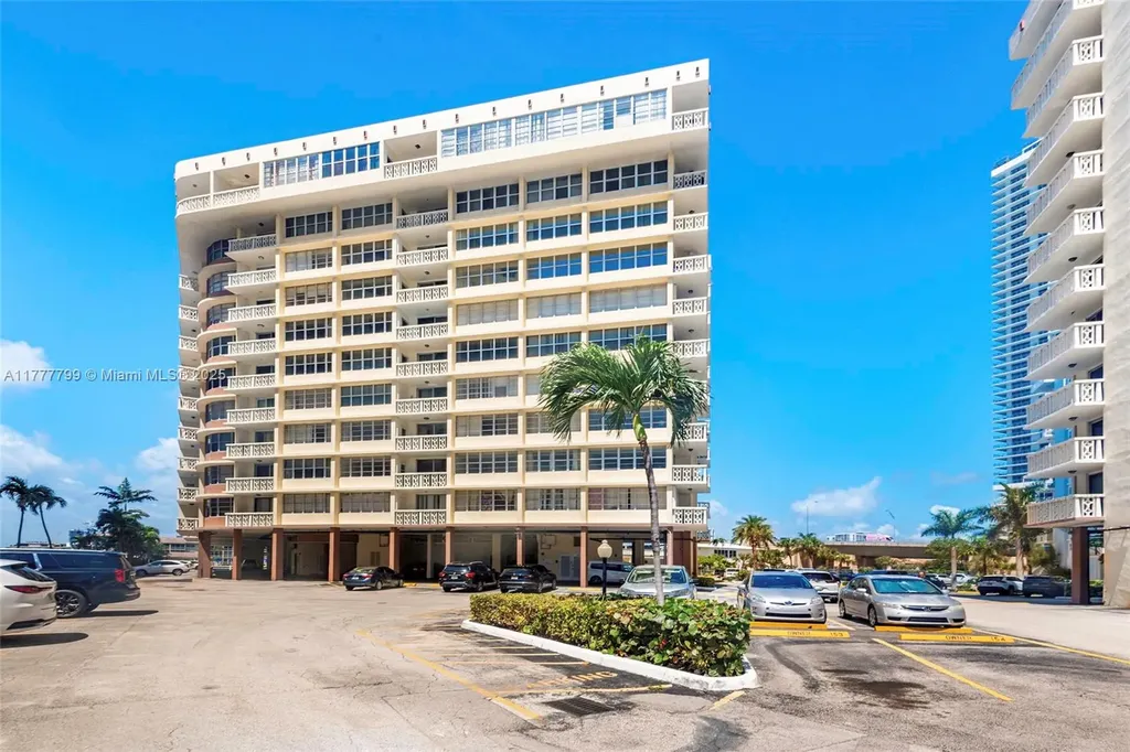1817 S Ocean Drive Hallandale Beach FL 33009