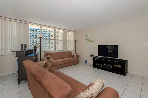 1817 S Ocean Drive Hallandale Beach FL 33009