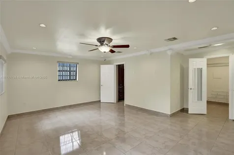 1665 NW 124th Street North Miami FL 33167