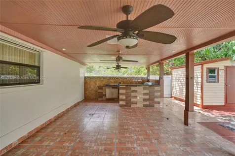 1665 NW 124th Street North Miami FL 33167