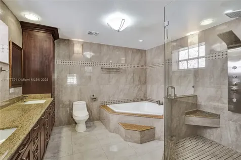 1665 NW 124th Street North Miami FL 33167