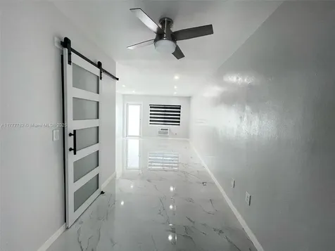 641 Espanola Way Miami Beach FL 33139