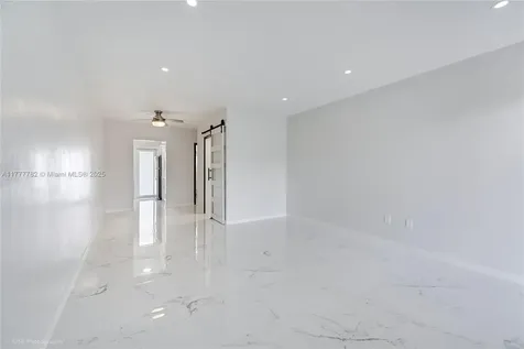 641 Espanola Way Miami Beach FL 33139