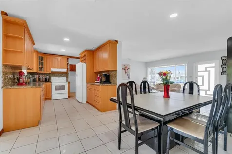 6980 SW 27th Court Miramar FL 33023
