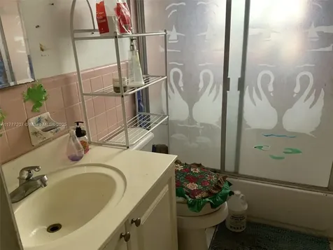 1763 Lauderdale Manor Drive Fort Lauderdale FL 33311