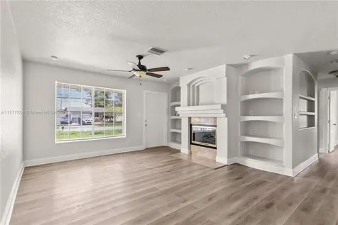 813 Sarazen Drive West Palm Beach FL 33413