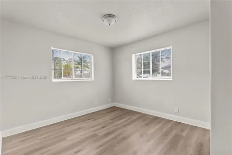 813 Sarazen Drive West Palm Beach FL 33413