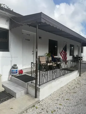 2469 NW 35th Street Miami FL 33142