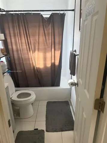 2469 NW 35th Street Miami FL 33142