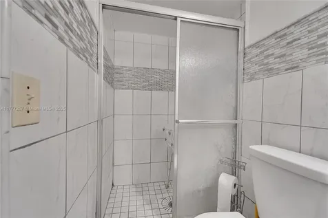 2271 NW 178th Street Miami Gardens FL 33056