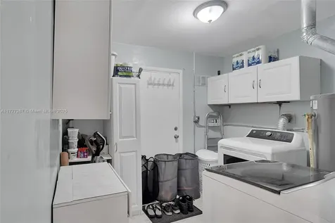 2271 NW 178th Street Miami Gardens FL 33056