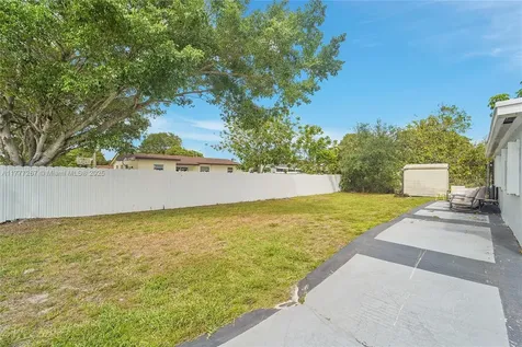 2271 NW 178th Street Miami Gardens FL 33056