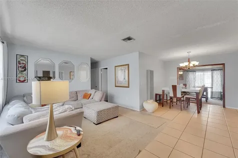 2271 NW 178th Street Miami Gardens FL 33056
