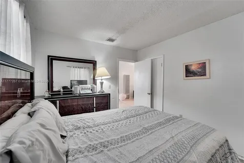 2271 NW 178th Street Miami Gardens FL 33056