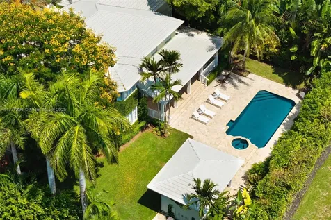 11725 SW 69th Court Pinecrest FL 33156